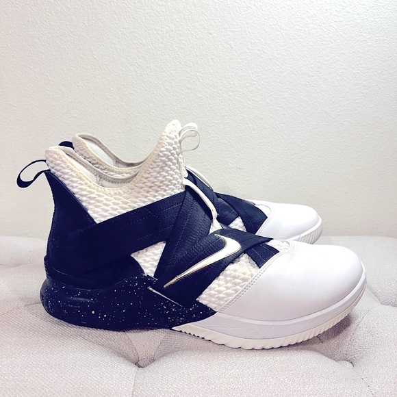 lebron soldier 12 blue and white